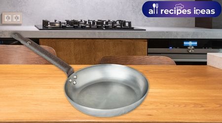 The Carbon Steel Pan Sardel Carbon Steel