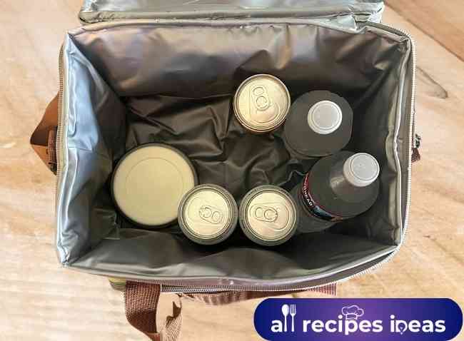 Inside fits containers and ice packs