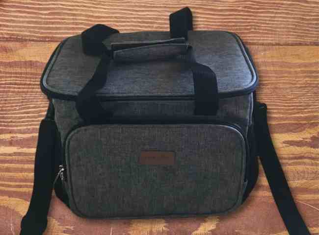 Lunch bag showing outer build quality